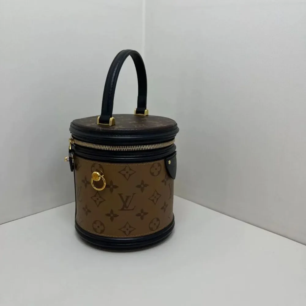 Louis Vuitton Women Pre-Loved Bag Very Good Condition